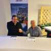 Consto og Aibel signerte kontrakt på pressekonferansen i Hammerfest onsdag 13. desember. Fredrik Okkenhaug, daglig leder Consto Anlegg Nord AS, og Berit Gjellan, prosjektdirektør Aibel Snøhvit Futu